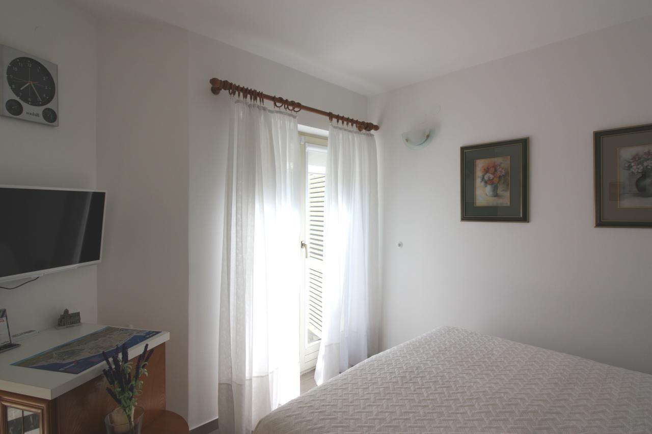 Aurora Apartments Sibenik Exterior photo